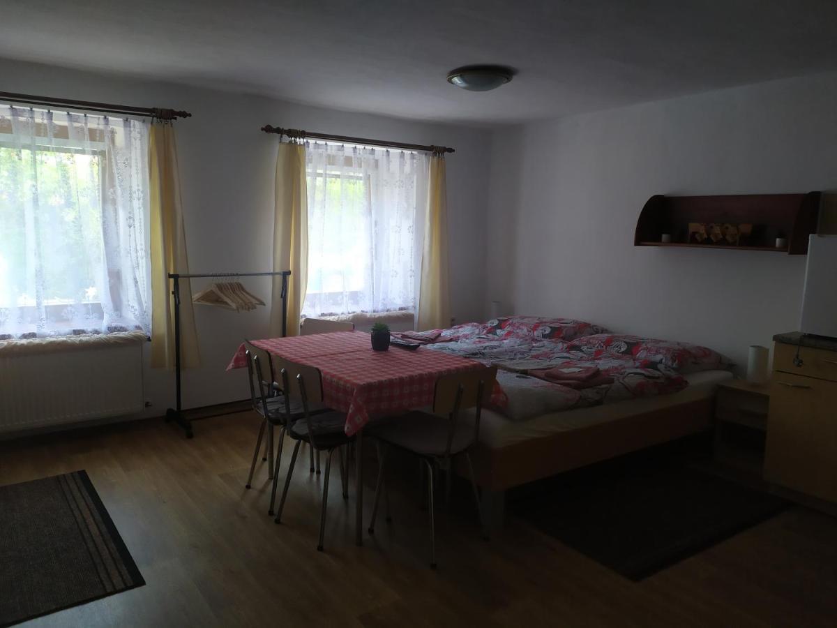 Ubytování U Jarky Cesky Krumlov Exterior foto
